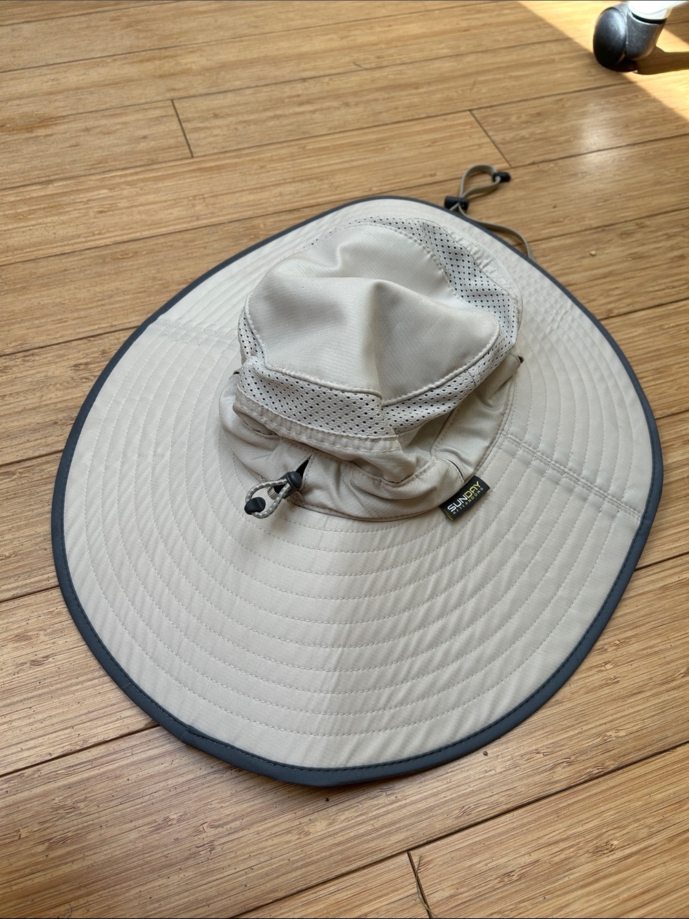 Sunday afternoons wide brim sun hat women’s medium